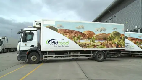 Daniel Khalife is believed to have escape underneath a lorry similar to the one pictured