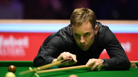 Ali Carter