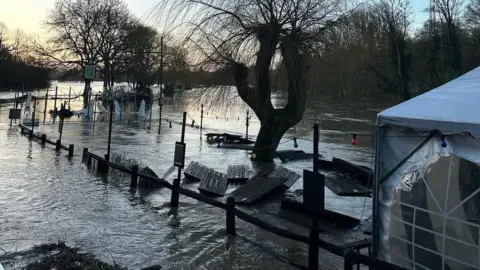 Old Lock and Weir The flooded pub