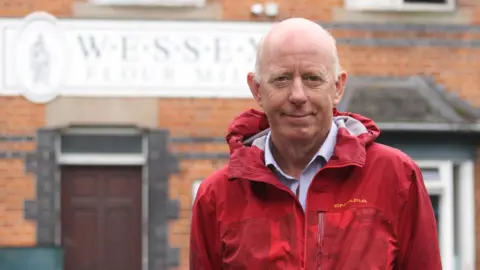 Tim Nicholson Paul Munsey