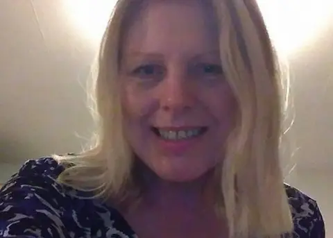 Irving of Exeter Carol Boxholme