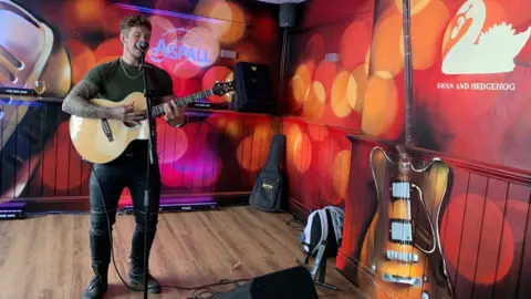 BBC Barny Holmes at The Swan and Hedgehog