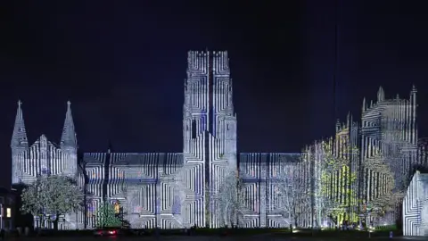 Matthew Andrews Liquid Geometry by Javier Riera at Lumiere 2023