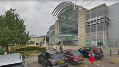 Google The Mall at Cribbs Causeway, Bristol