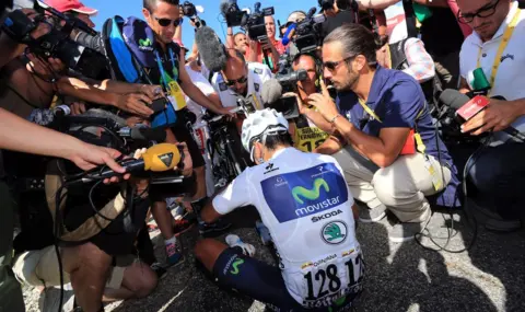 Doug Pensinger/GETTY IMAGES The media scrum surrounds best Colombian rider Nairo Quintana after he wins stage twenty of the 2013 Tour de France