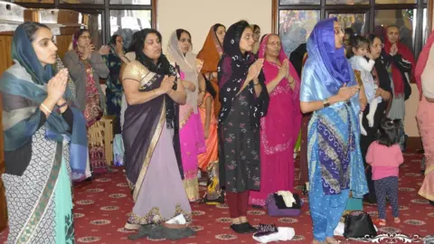 Shree Swaminarayan Temple female Hindu worshippers