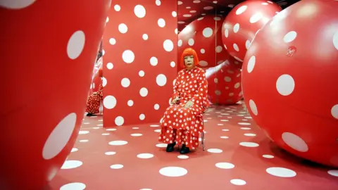 Ota/Miro/Zwirner Yayoi Kusama