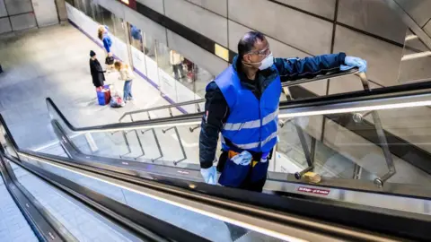 AFP Cleaner in Copenhagen metro