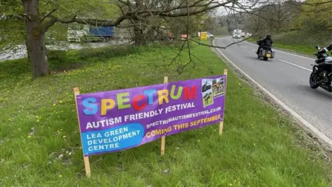 Spectrum Roadside banner