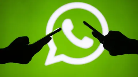 Getty Images WhatsApp logo