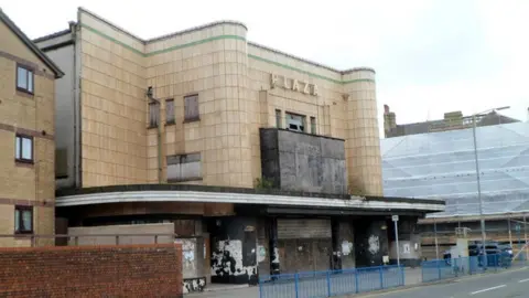 Jaggery/Geograph Plaza cinema, Port Talbot