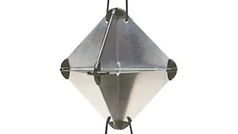 Ukrainian military Corner reflector