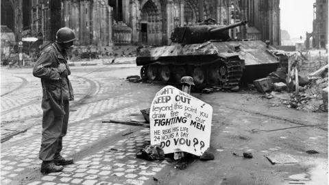 US Army A soldier from the 82nd Airborne Division in Cologne in 1945
