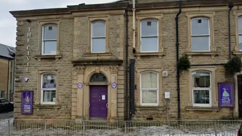 Google Maps Oswaldtwistle's Civic Arts Centre and Theatre