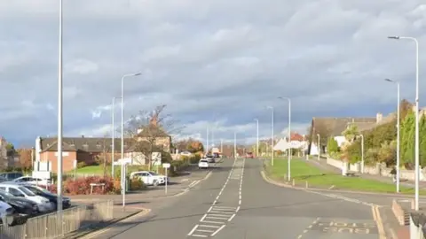 Google Maps Queensferry Road at the junction with Aberlour Street