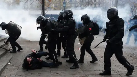 EPA clash in Paris