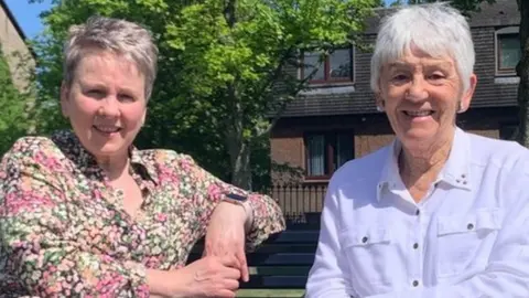 Jacci McCarthy (left) met Bea Jones in person for the first time in Brodie Park, Paisley