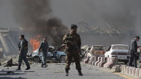 Kabul Bomb: The Hell Of Losing Loved Ones In Afghanistan - BBC News