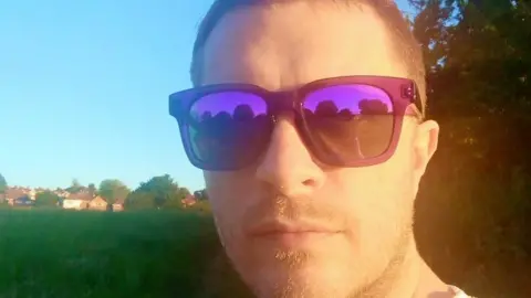 Greg Gilbert Greg Gilbert