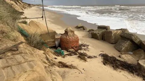 Andrew Turner/BBC Hemsby coastline