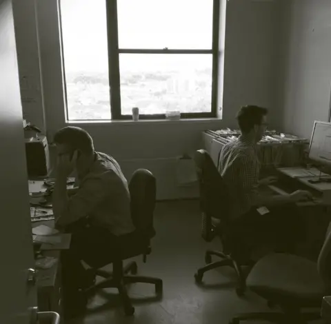 Dr Holly Evans Dr Holly Evans