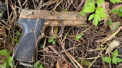 South Leicestershire Litter Wombles Gun