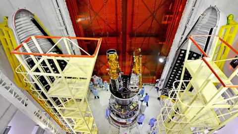 SSTL/AIRBUS/ISRO Optical satellite (S1-4) and NovaSAR