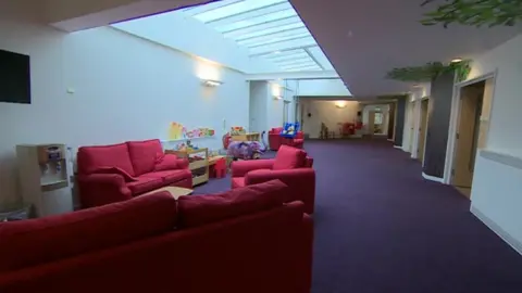 Helen & Douglas House in Oxford