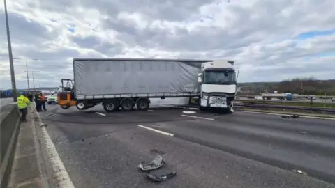 Highways England Lorry crash on the M25