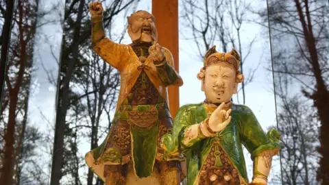 Glasgow Museums Guandi, the God of War, and Leigong, the God of Thunder, in the North Gallery