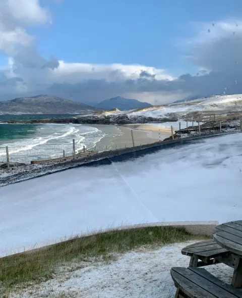 BBC Weather Watcher/ FarfromOrd Snow at Harris