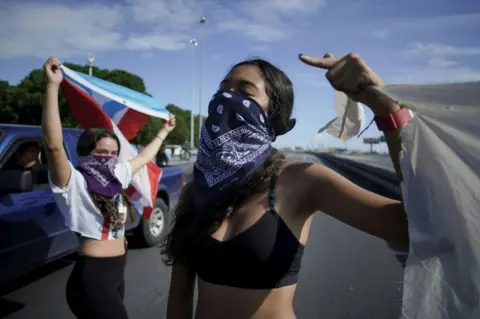 Getty Images protesters