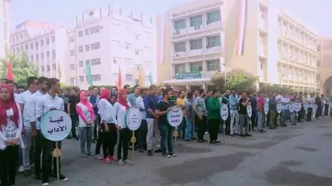 Egyptian Independent Egyptian students at flag ceremony September 2017