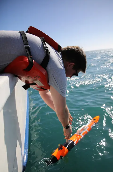 SHELL OCEAN DISCOVERY XPRIZE Ocean quest