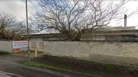 Google Oxford Mail Osney Mead office