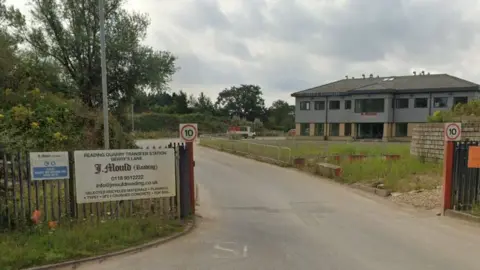 Google J Mould site on Berrys Lane