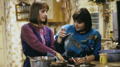 ABC Laurie Metcalfe and Roseanne Barr in a 1989 episode