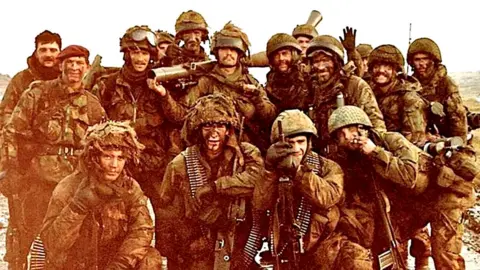 Manny Manfred Group of Falklands soldiers