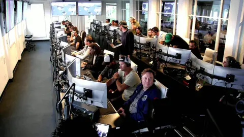 SPACEX Control room
