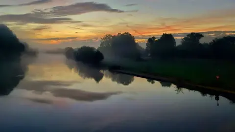 Richard Ireland SATURDAY - Whitchurch on Thames