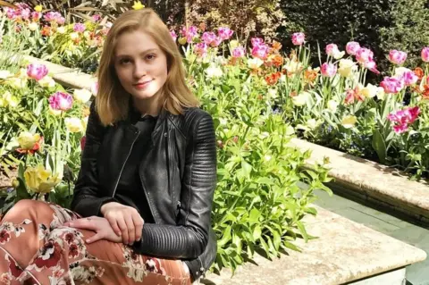 Facebook Lavinia Woodward