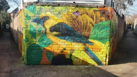 ARRAG Mural, in alleyway between Grove Hill Rd and Antrobus Rd