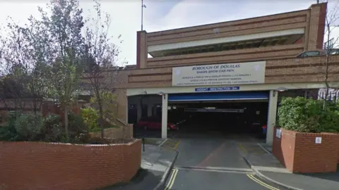 Google Shaw's Brow car park