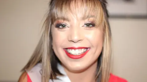 Family photo Head shot of Amy Penn