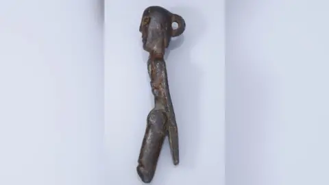 Noonans Image of Celtic fertility figure found by metal detectorist