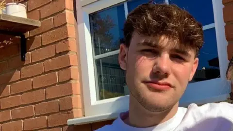 Dylan Lamb Dylan Lamb