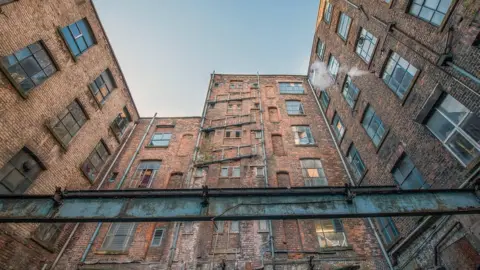 Crusader Mill, Manchester