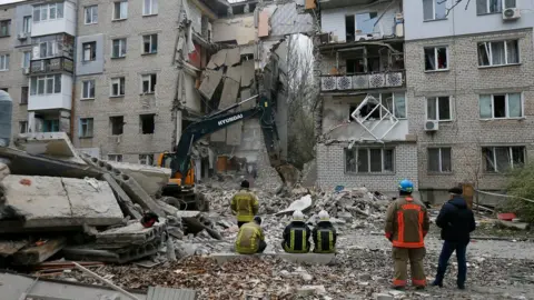 Shutterstock A block of flats in Mykolaiv after being hit by a Russian missile
