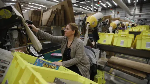 Getty Images Amazon worker