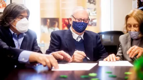 Noah Berger Chuck Feeney